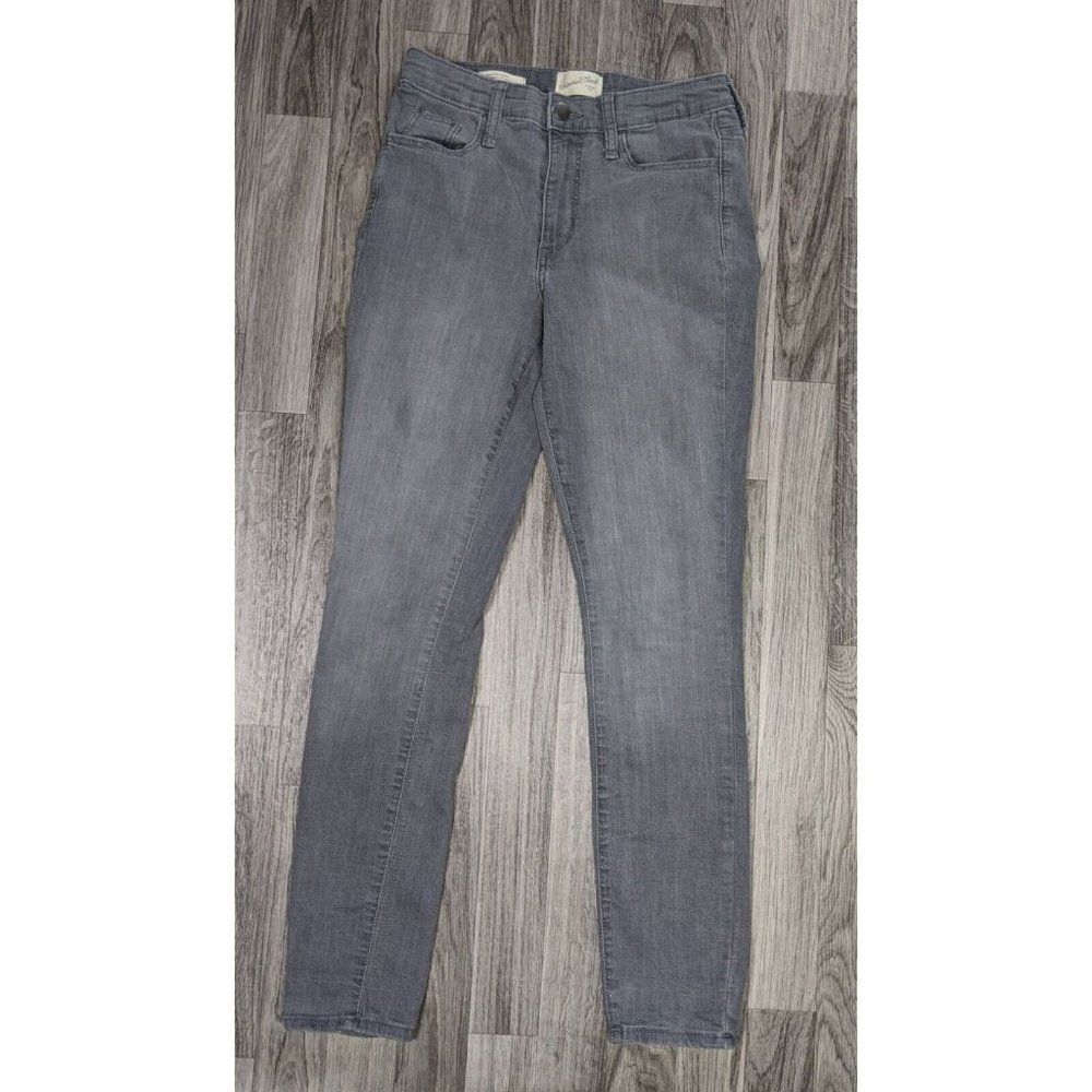 (3/$35) Universal Thread Womens Size 2 / 26‎ R High Rise Skinny Grey Denim Jeans